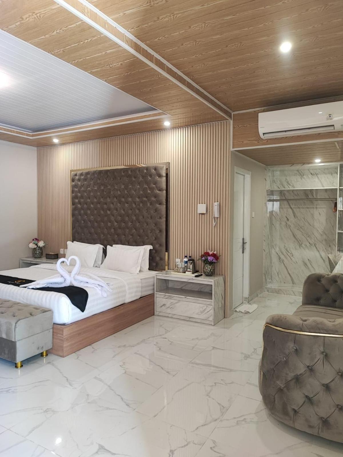 Nio Garden Hotel Sumbawa Extérieur photo
