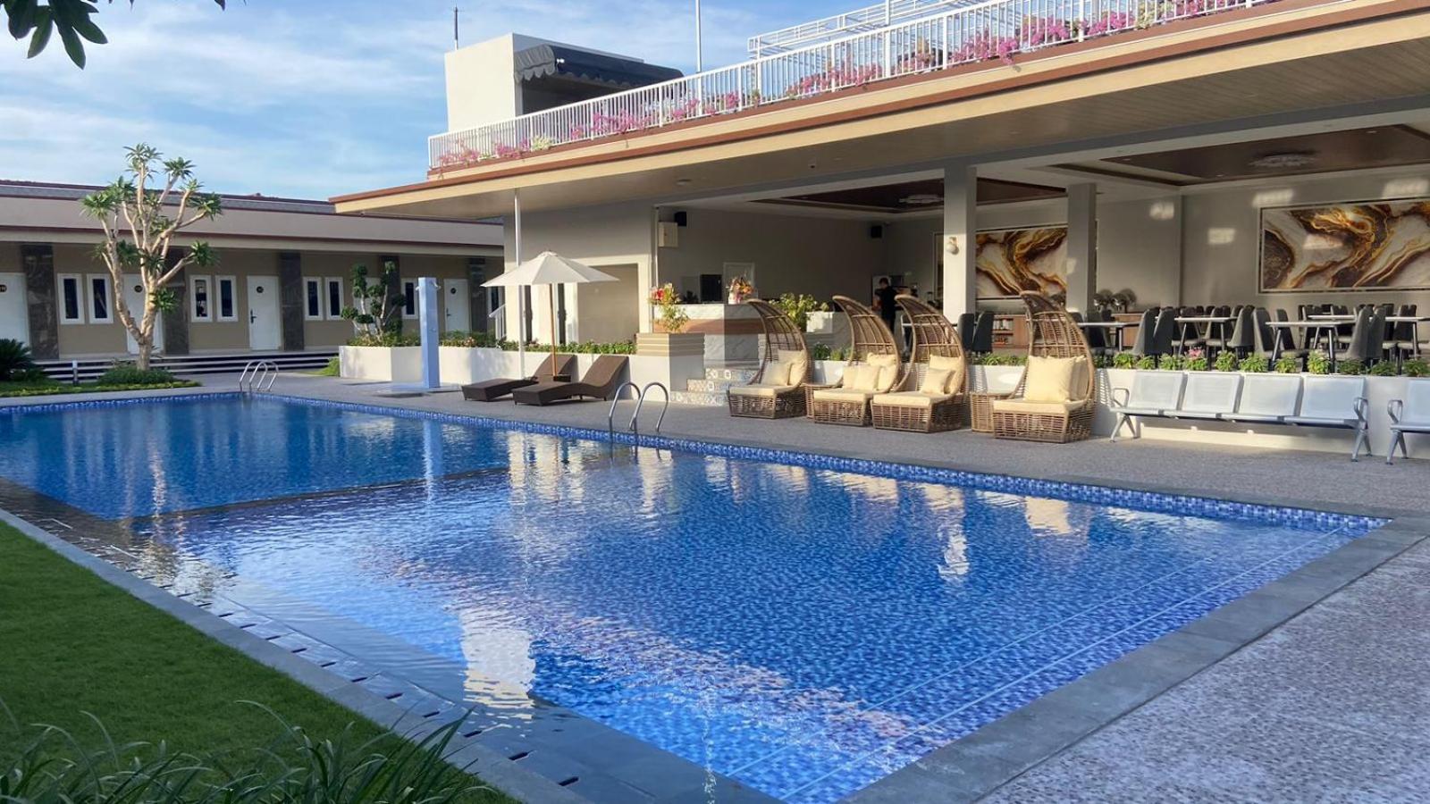 Nio Garden Hotel Sumbawa Extérieur photo